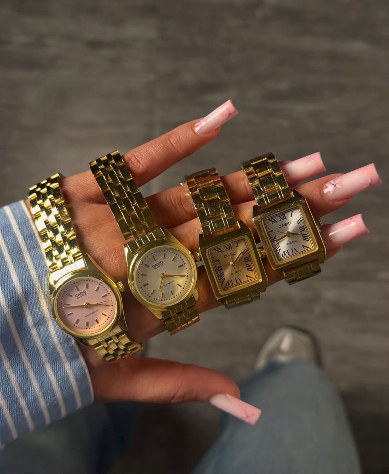 Retro Vintage Qızılı Qadın Qol Saatı Modelləri